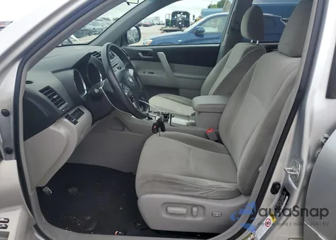 2012 Toyota Highlander Base from USA, damaged, VIN 5TDBK3EH3CS126213